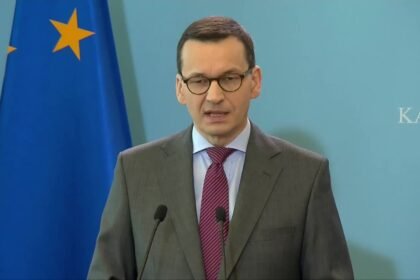 14315853 premier wszystkie szkoly przedszkola i uczelnie wyzsze zamkniete na dwa tygodnie 0 0s