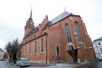 katedra 01