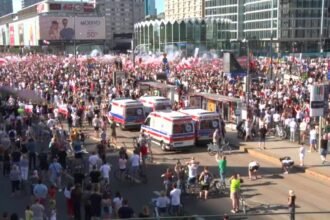 14411284 minuta ciszy w godzine w warszawa uczcila 76 rocznice powstania warszawskiego 46 31s