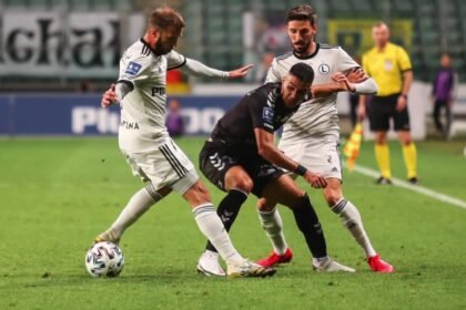 14451397 lider rozbil mistrza wyjazdowe zwyciestwo gornika zabrze nad legia warszawa 0 0s