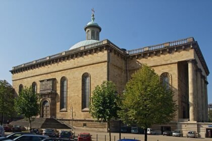 800px Archikatedra Chrystusa Krola ul. Plebiscytowa Katowice