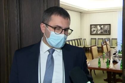 14546263 gdyby to byly szczepionki na teraz to wzielibysmy je bez mrugniecia okiem polska rezygnuje z czesci szczepionek moderny 0 0s