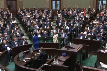 14718730 reasumpcja po przegranym przez pis glosowaniu oszusci hanba ile zaplaciliscie 19 30s
