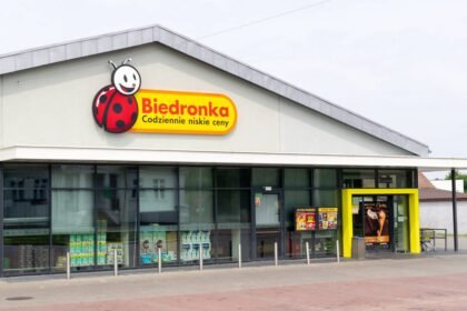 biedra