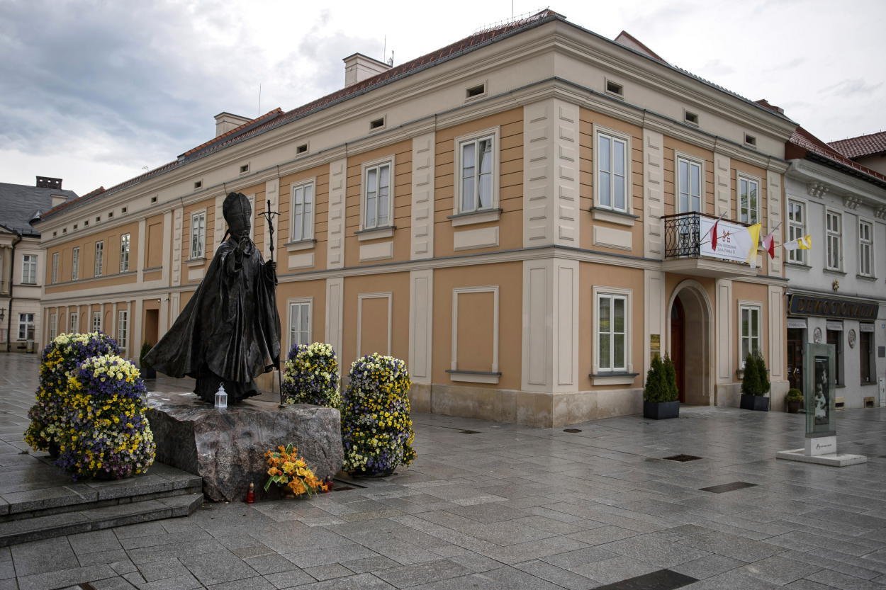 wadowice muzeum pomnik pap