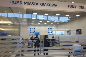 Prezydent Gibała zamknął departamenty Miszalskiego. Szef jednego z nich dowiedział się… na korytarzu