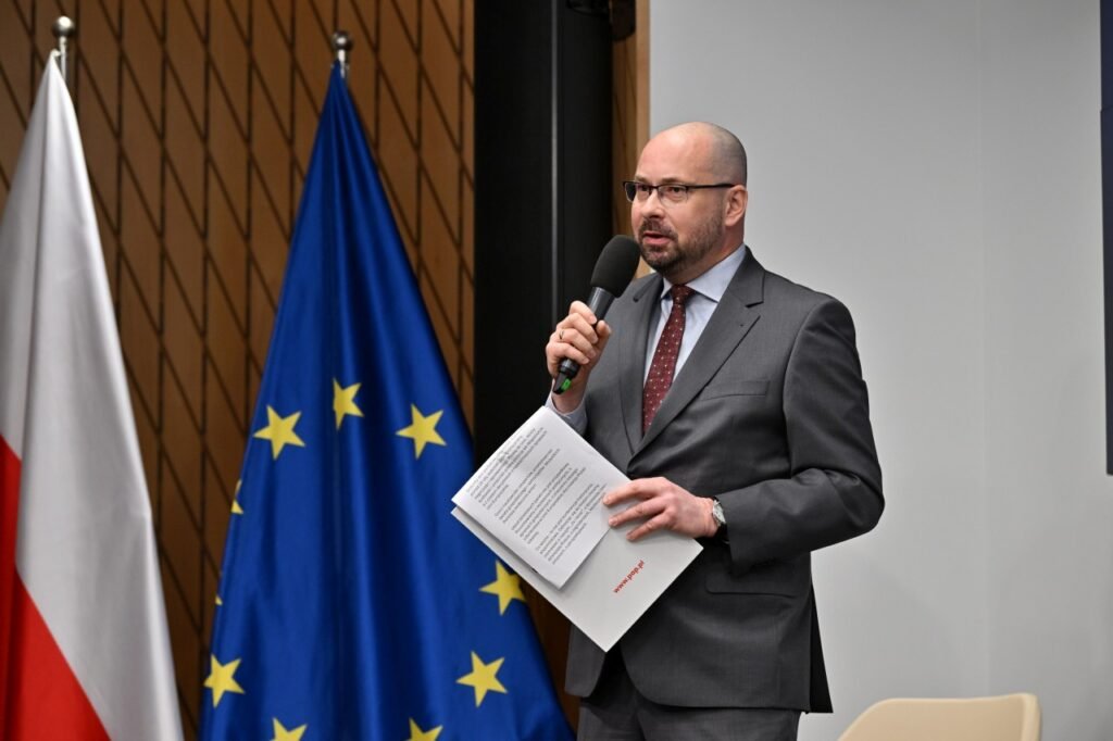20 lat Polski w UE: świętowanie sukcesów i fundamentalne pytania o przyszłość 6 2 6