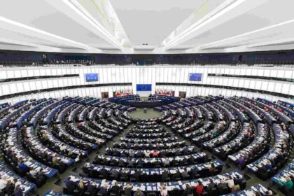 paralemnt europejski wikipedia