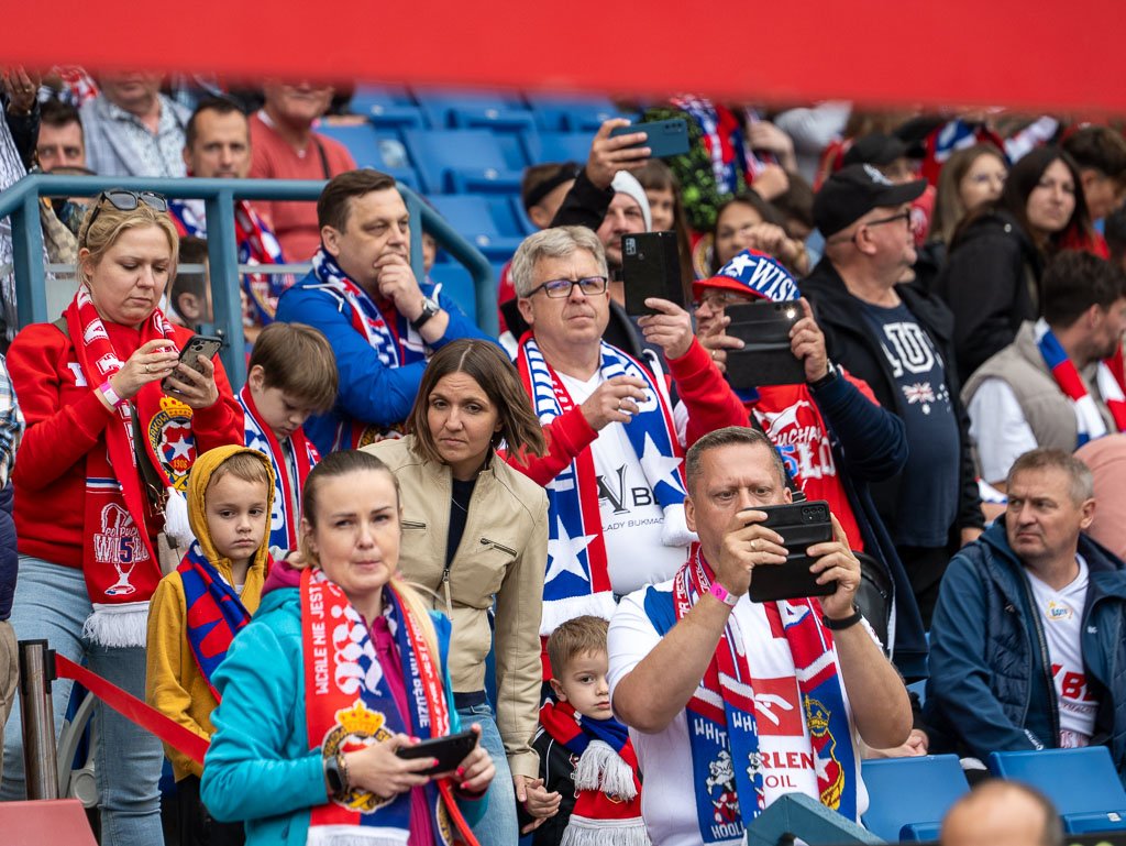 Wisła Kraków przegrała z Lechią Gdańsk i oddala szanse na awans do ekstraklasy 10 Wisla Lechia 11 maja 2024 ikc.pl 518