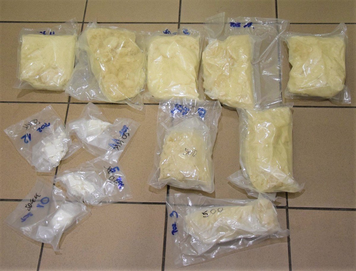 Małopolska: 8 osób odpowie przed sądem za przemycanie i sprzedaż narkotyków w więzieniu