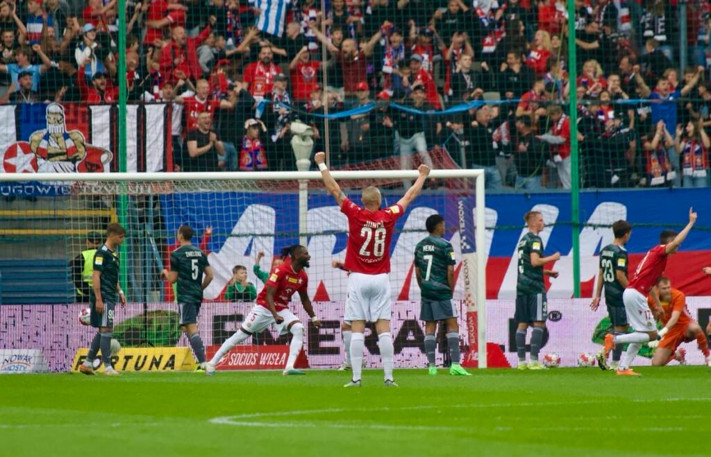 Wisła Kraków przegrała z Lechią Gdańsk i oddala szanse na awans do ekstraklasy 2 wisla lechia 1