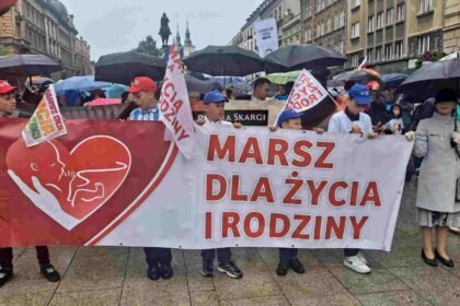 marsz dla zycia fb