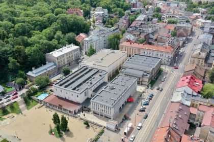 koronqa basen krakow