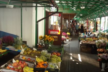 plac na stawach krakow pl