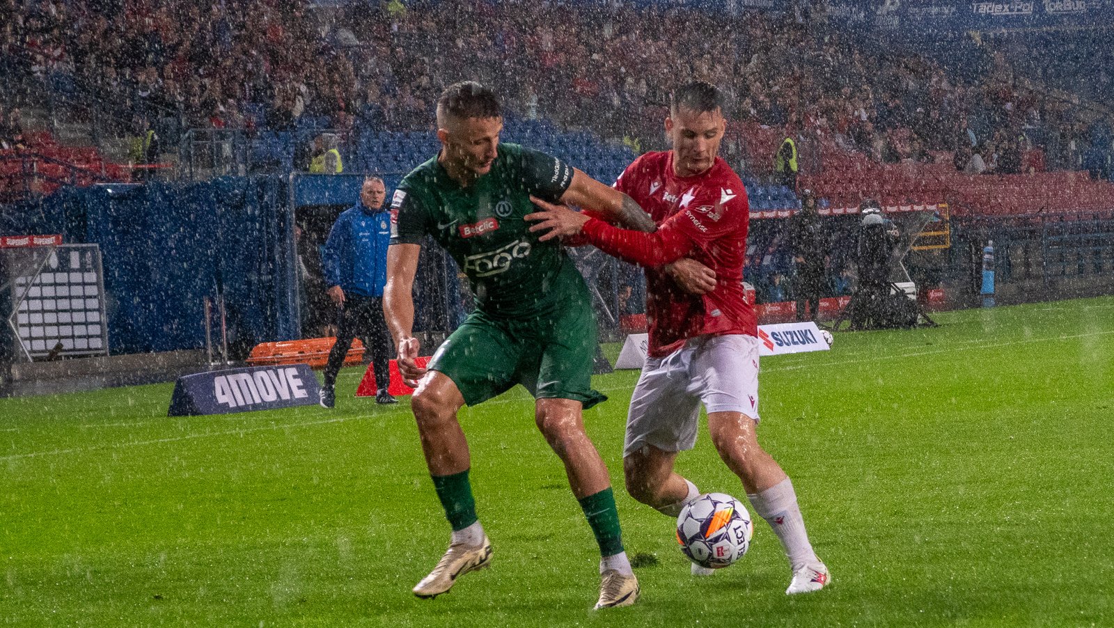 Wisła Kraków atakowała, ale to Warta Poznań wygrała 3 P1023292