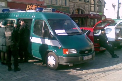 Ford Transit Sluzba Celna