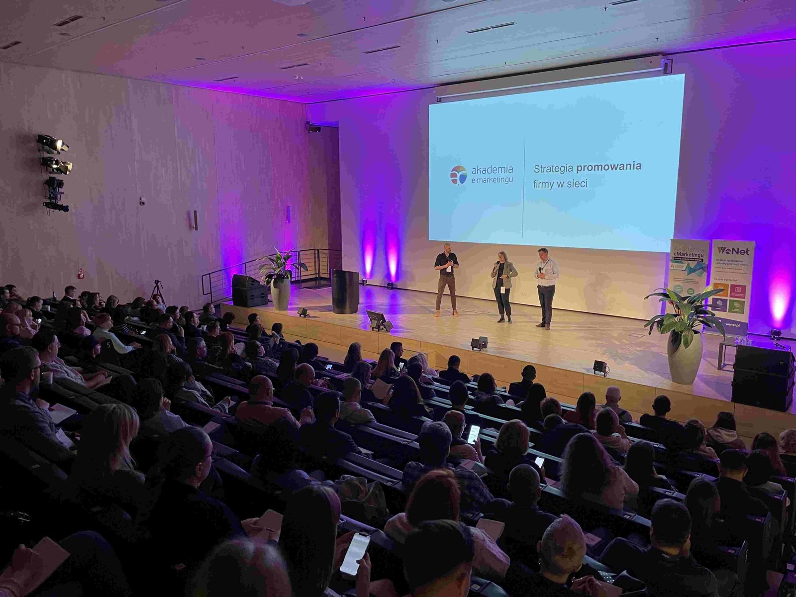 13 lat inspiracji i rozwoju - rusza jesienna Akademia e-marketingu. Warsztaty pełne praktycznej wiedzy dla przedsiębiorców w 7 miastach Polski - dołącz do grona inspirujących liderów biznesu 23 3 scaled