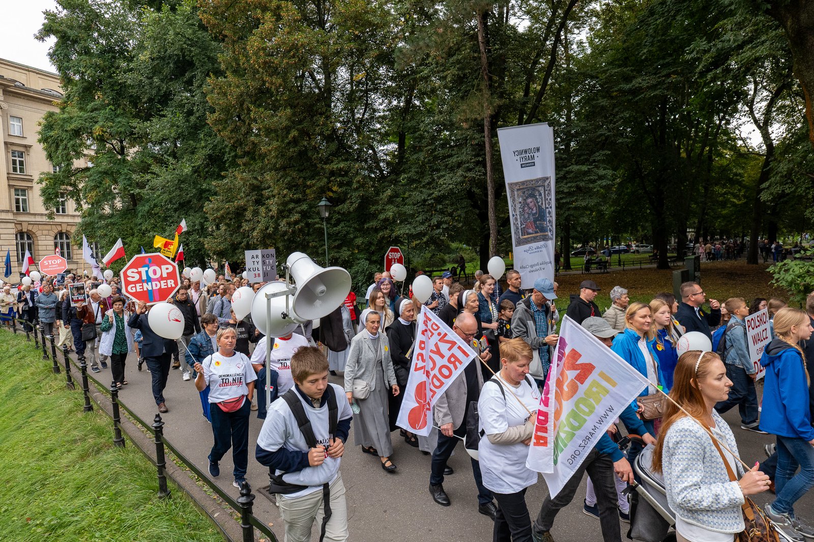 Kraków: ulicami miasta przeszedł Marsz dla Życia i Rodziny 22 P1161099