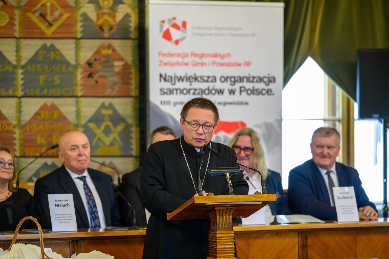 Kraków. Prawie 3 mln zł wsparcia archidiecezji dla Ukrainy; wysłano trzeci transport