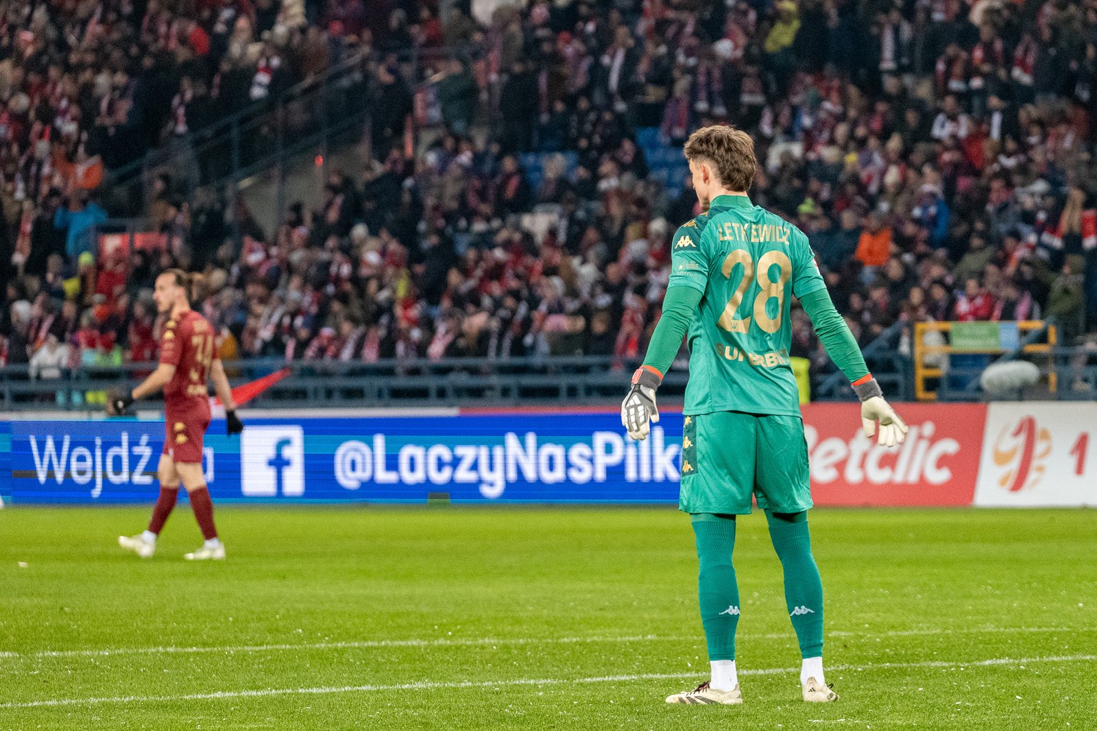 1. liga piłkarska. Wisła znów na remis, szlagier w poniedziałek (podsumowanie)