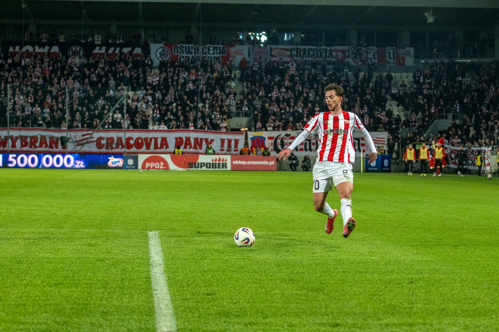 Ekstraklasa piłkarska. Cracovia – Arka 2:2