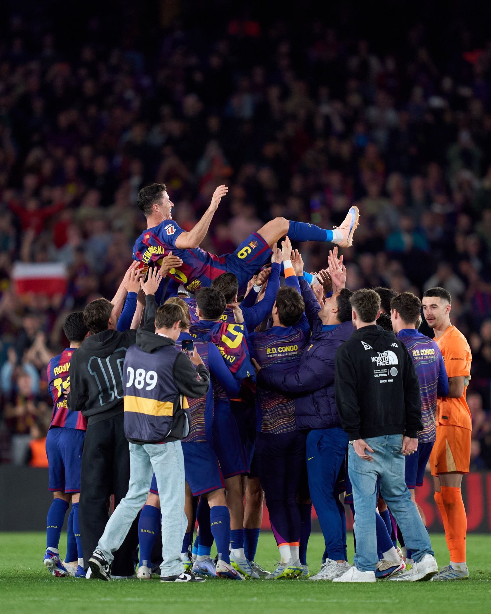 Wzruszające pożegnanie Lewandowskiego w Barcelonie