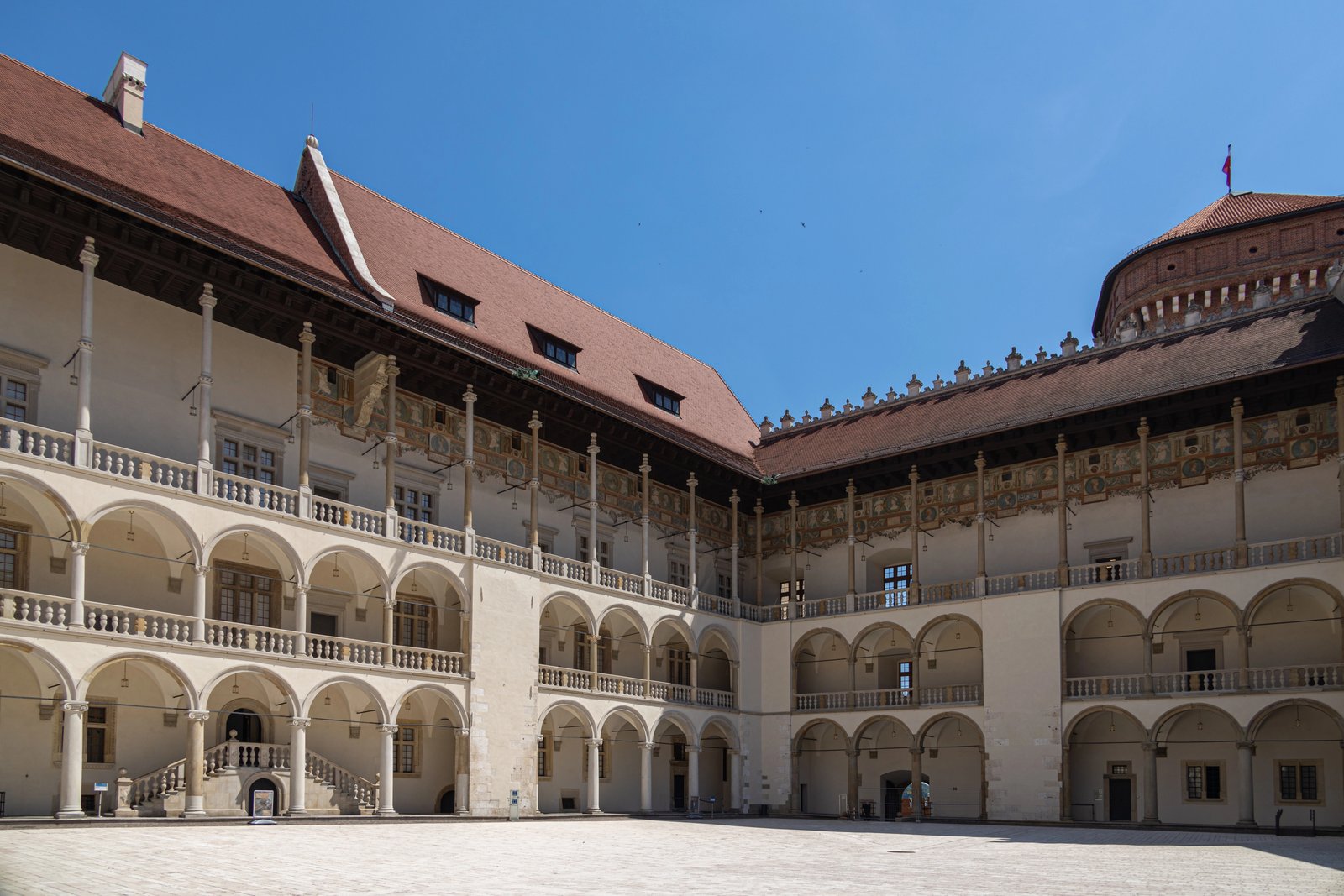 Kraków. Koncerty na wawelskich dziedzicach w ramach festiwalu „Wawel o zmierzchu”