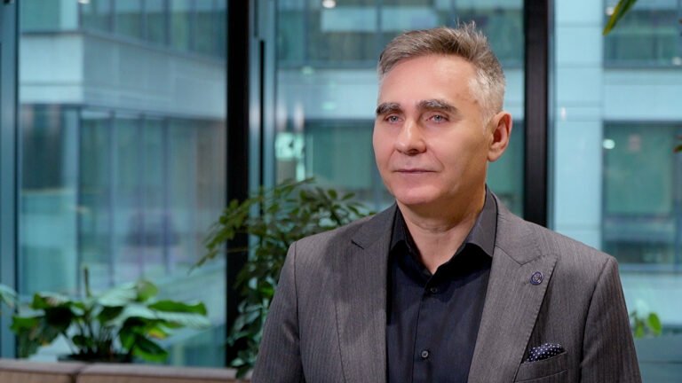 Osiem na dziesięć osób w Polsce czuje przewlekłe zmęczenie [raport]